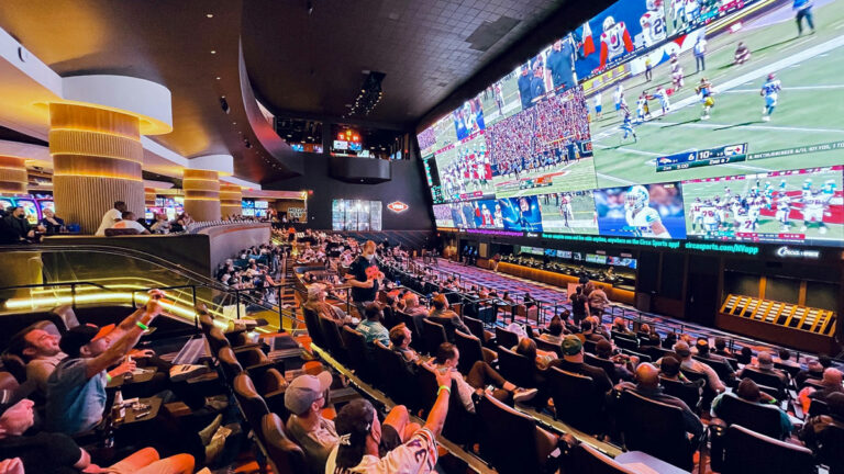 Best Sportsbooks In Vegas: Circa