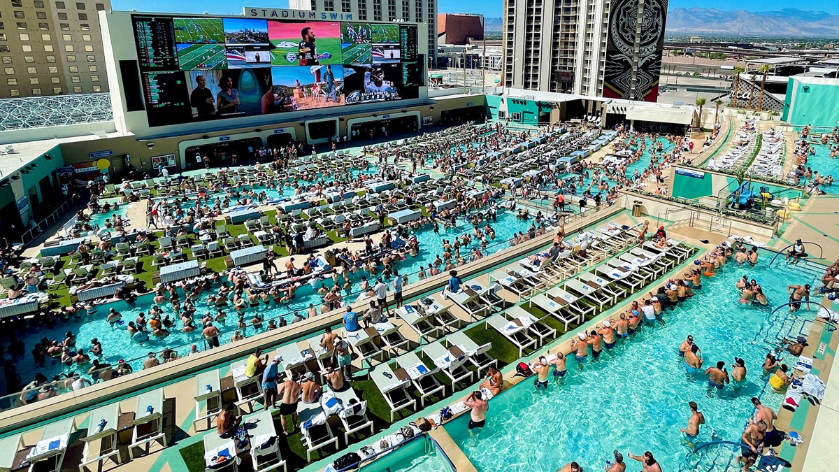 Best Sportsbooks In Vegas: Circa's Stadium Swim