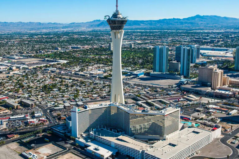 The STRAT Hotel Review & Guide