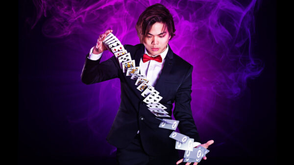 Shin Lim Limitless