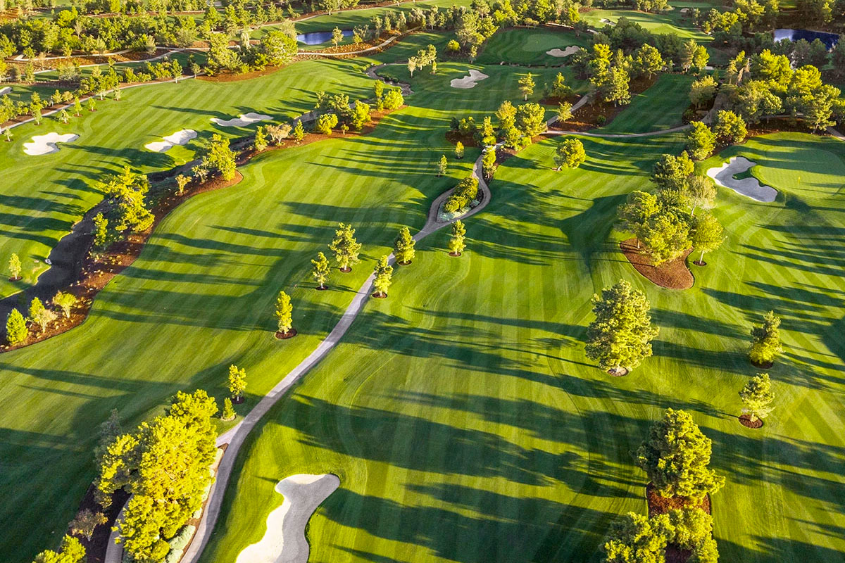 The pinnacle of luxury golf at the Wynn Golf Course, a lush green paradise nestled within Wynn Las Vegas, truly one of the best hotels in Vegas.